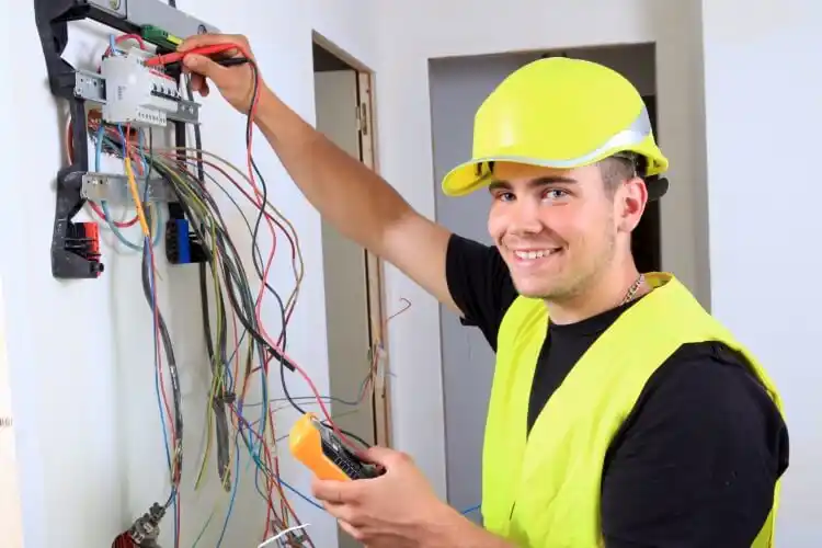 elektricien Nieuw-Vossemeer